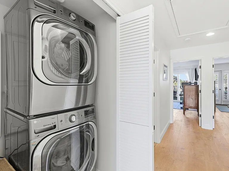 1081 Shoal Dr — Photo 35