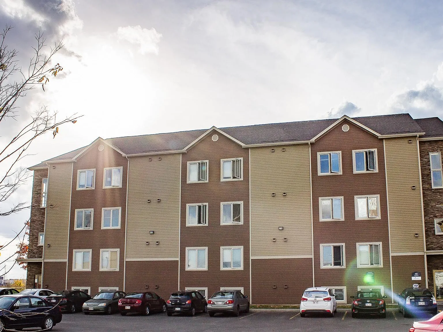 40 Flanders Court — Photo 1
