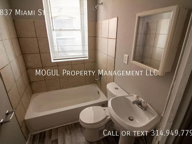 2837 Miami St — Photo 10