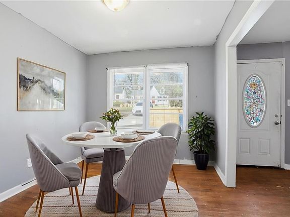 5th image of 1548 Sylvan Rd SW