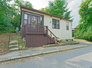 8 Caldwell St, Albany, NY 12208