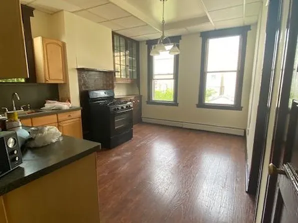 204 Congress St APT 2, Jersey City, NJ 07307