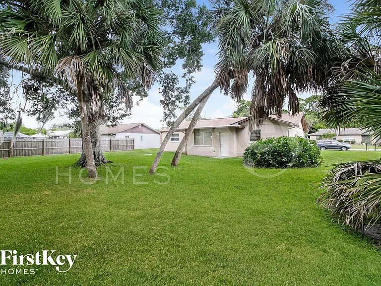 2435 Duke Ln — Photo 15