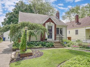 2974 Oaklawn St, Columbus, OH 43224