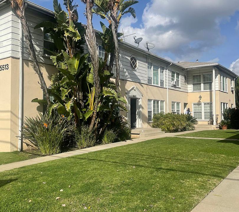 1st image of 15509-15513 Victory Blvd #13A