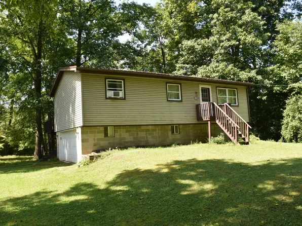 17665 Rogers Ferry Rd, Meadville, PA 16335
