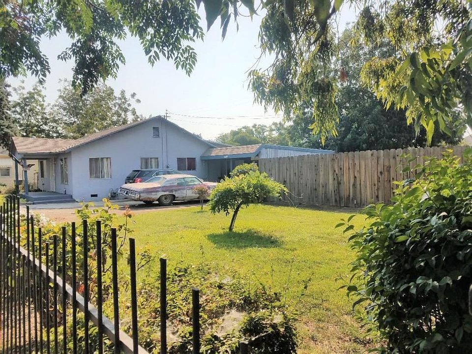 2nd image of 2352 E Sonora St