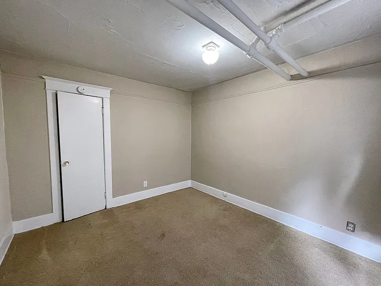 2111-13 Nob Hill Ave N #2111A-21131/2 — Photo 14