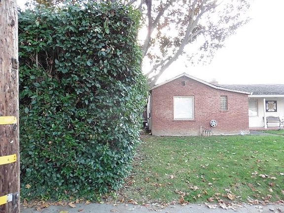 3rd image of 2201 Cottle Ave