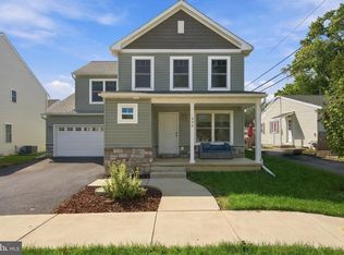 408 Hensley St, Lititz, PA 17543