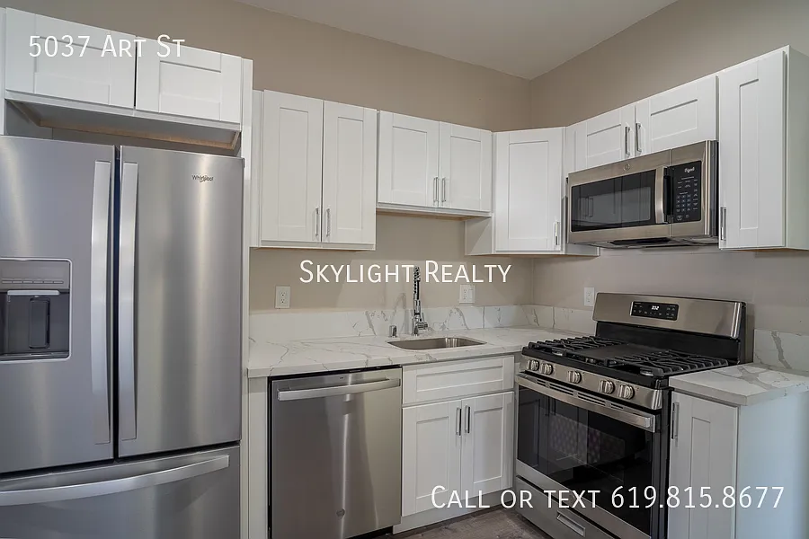 2 bed, 400 sqft, $2,500 — Photo 3