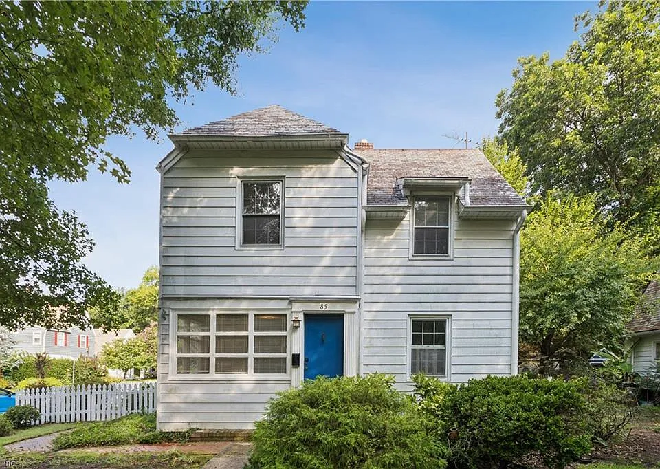 85 Hopkins St