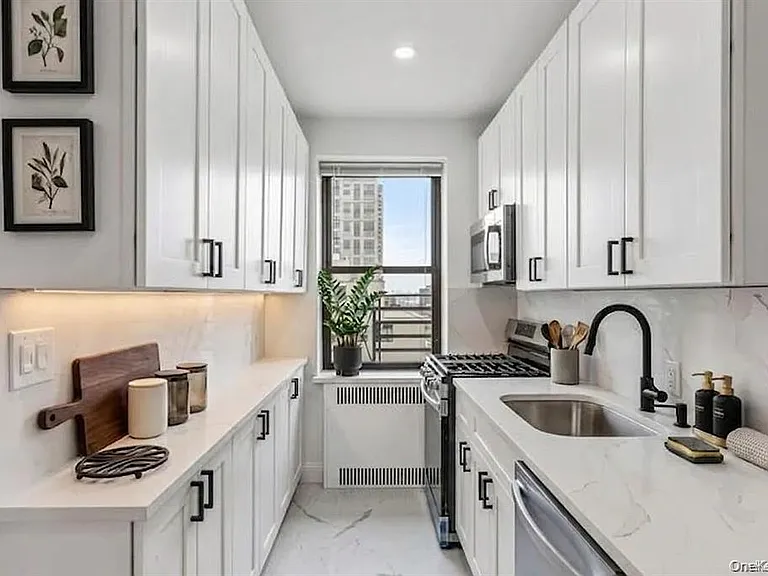 98-76 Queens Blvd #6L — Photo 9