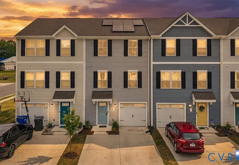 1st image of 15 Clara Ct