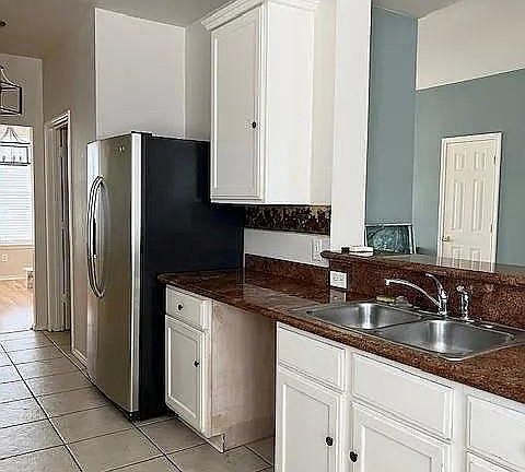 5th image of 3905 Santa Olivia St