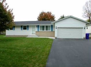 23 Emilia Cir, Rochester, NY 14606