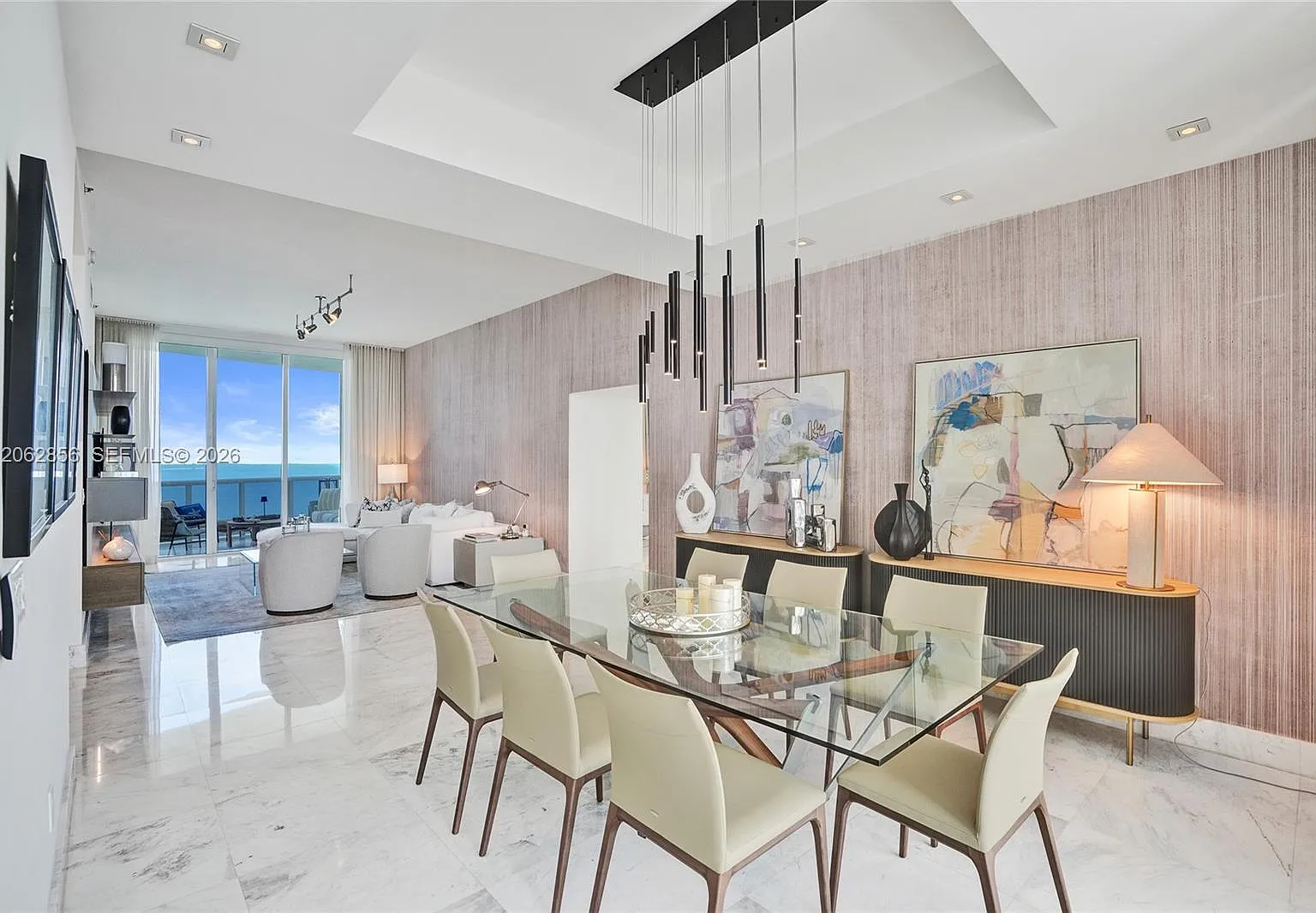 Tdr Tower I Condo — Photo 2