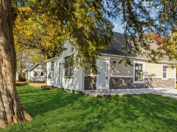 215 S Railroad St, Truro, IA 50257