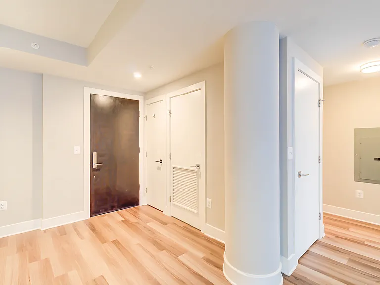 1311 13th St NW #103 — Photo 5