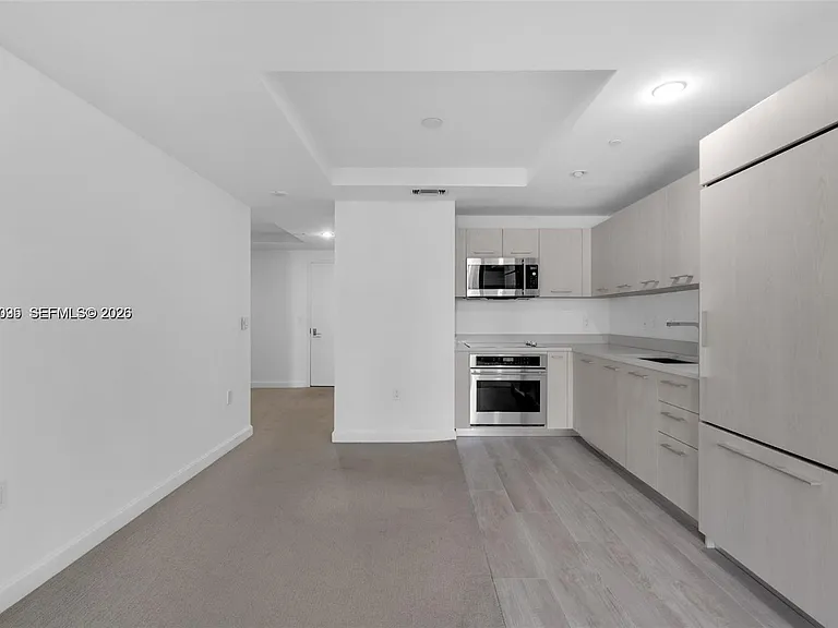 45 SW 9th St #2204 — Photo 4