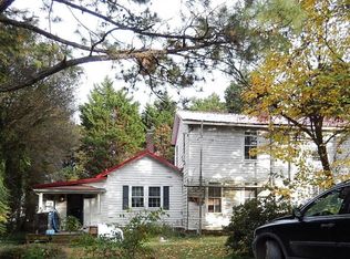 1204 Oakland Rd, Richmond, VA 23231