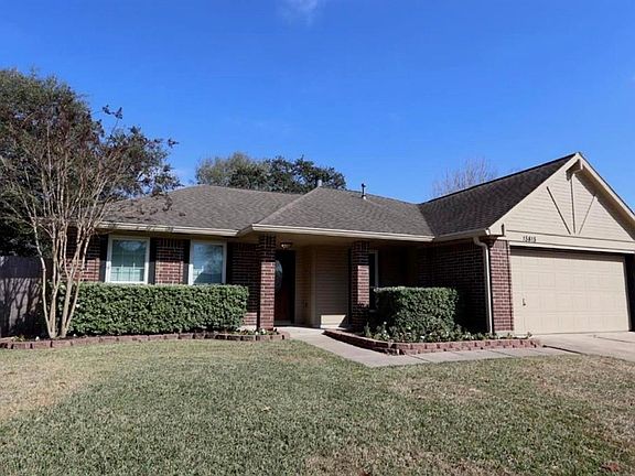 2nd image of 15815 Pilgrim Hall Dr