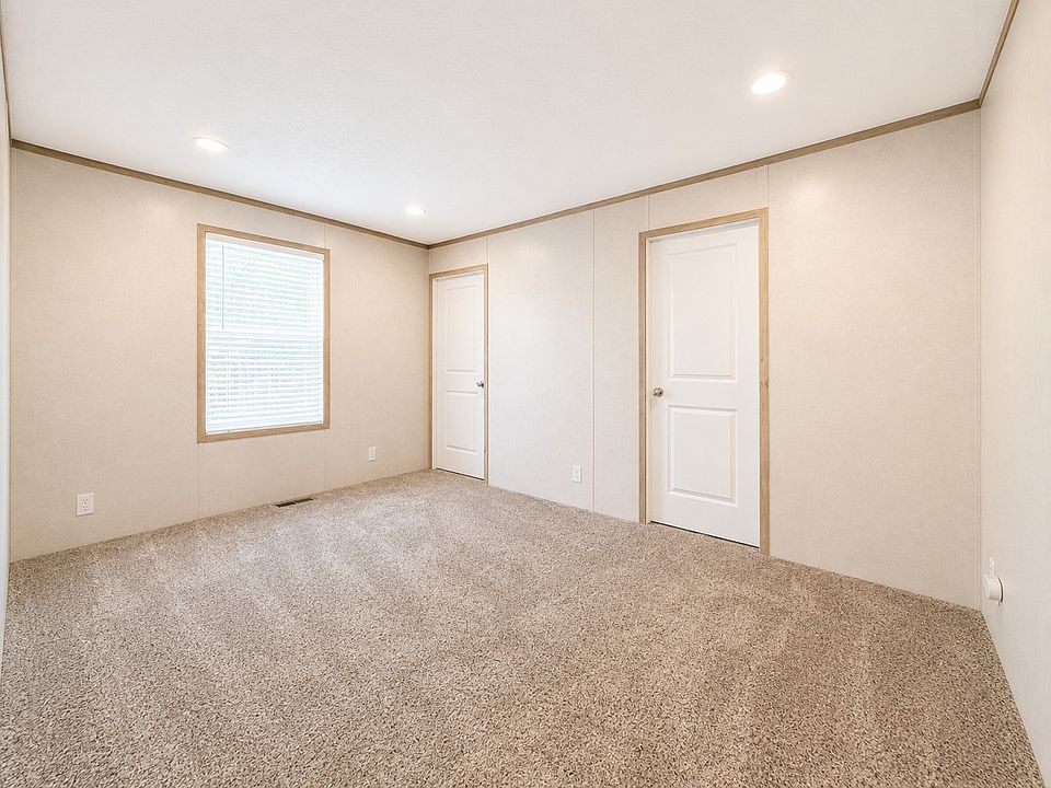 52436 Winston Ct, photo 9