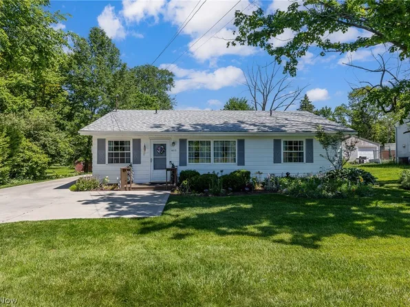 4813 Center Rd, Brunswick, OH 44212
