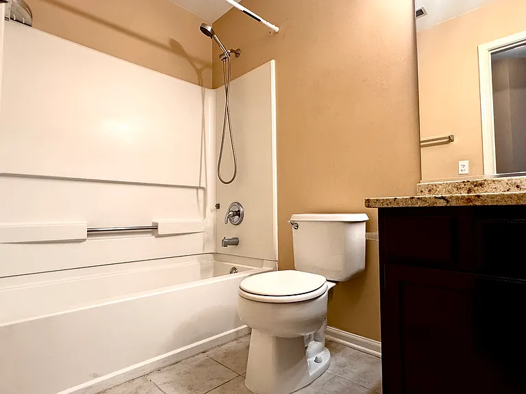 2905 Stonewater Dr #2905 — Photo 18