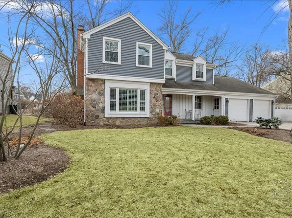 108 E 14th Ave, Naperville, IL 60563