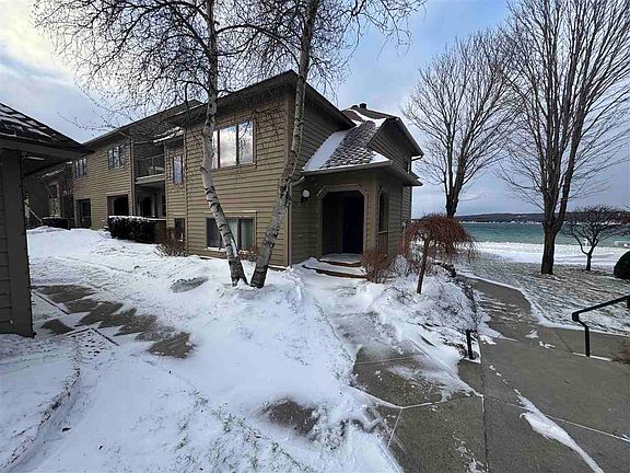 4th image of 700 Front St APT 78