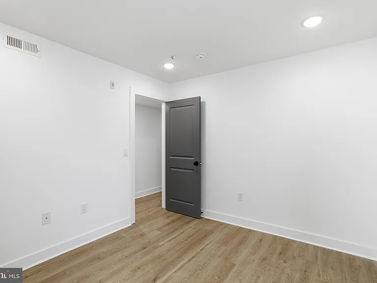 630 W Cumberland St #2 — Photo 7