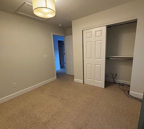 5th image of 495 Cove Blvd Unit 2G