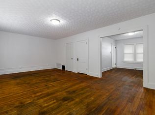 1420 E Main St, Louisville, OH