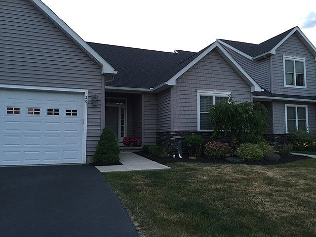 1st image of 201 Greystone Dr