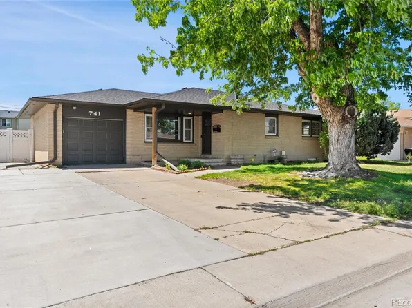 741 S 6th Avenue, Brighton, CO 80601