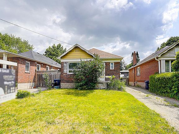 3rd image of 1173 Islington Ave E