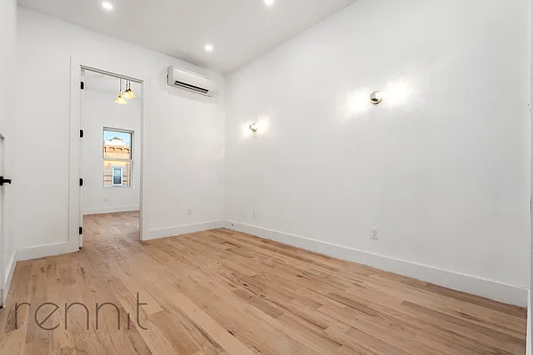 Rented by Rennit Inc. | media 12