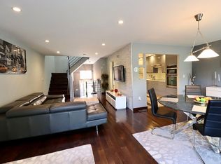 15 Hanna Ln, Laurence Harbor, NJ 08879