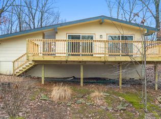 8 Purfleet Dr, Bella Vista, AR 72715