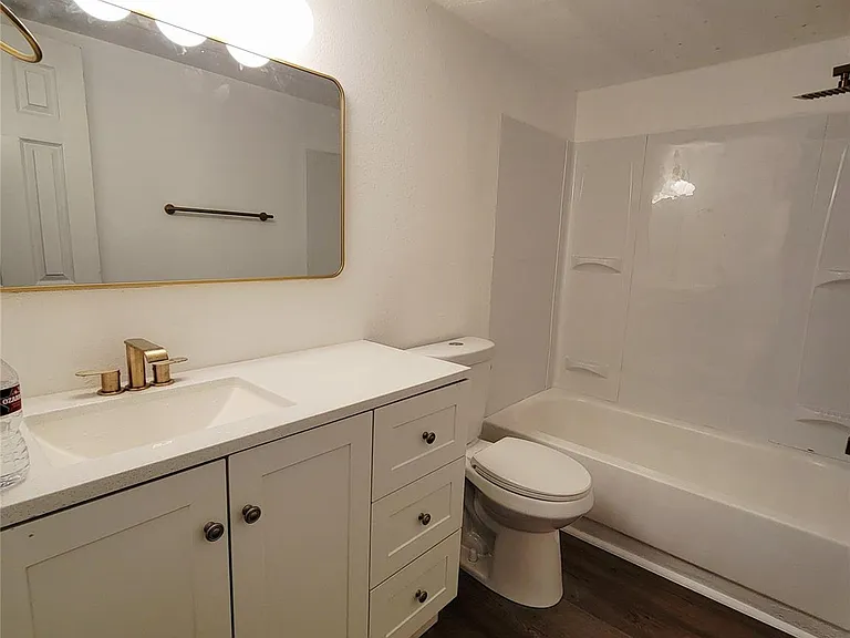 726 Arrowhead Cir — Photo 13