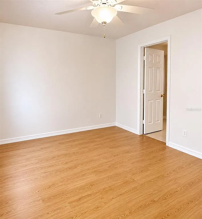 2 bed, 2.0 bath, 950 sqft, $1,250 — Photo 3