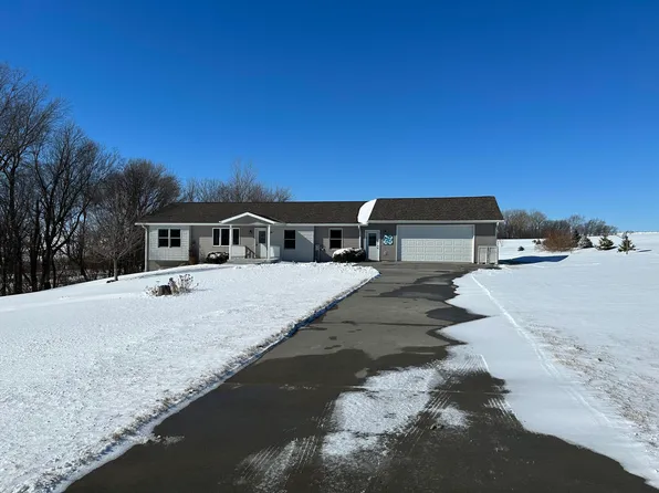 2497 280th Ave, Sidney, IA 51652