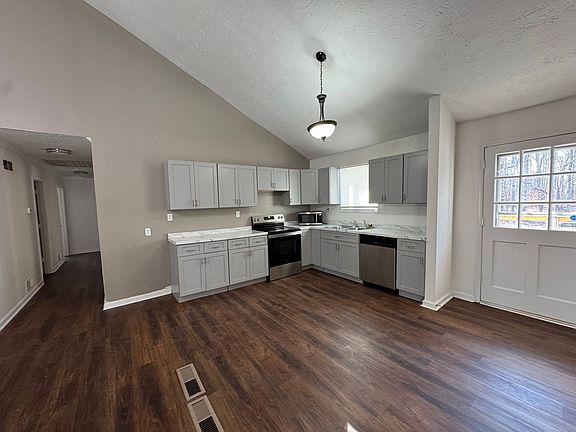 2nd image of 1972 Riverside Pkwy