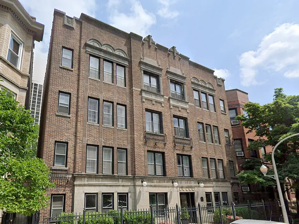 4325 N. Dayton St