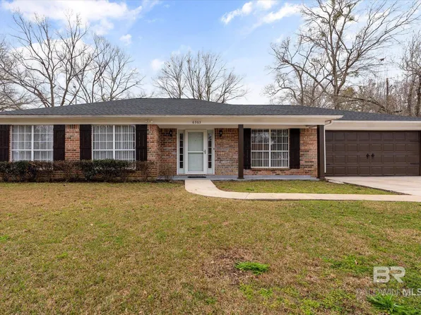6363 Woodside Dr N, Theodore, AL 36582