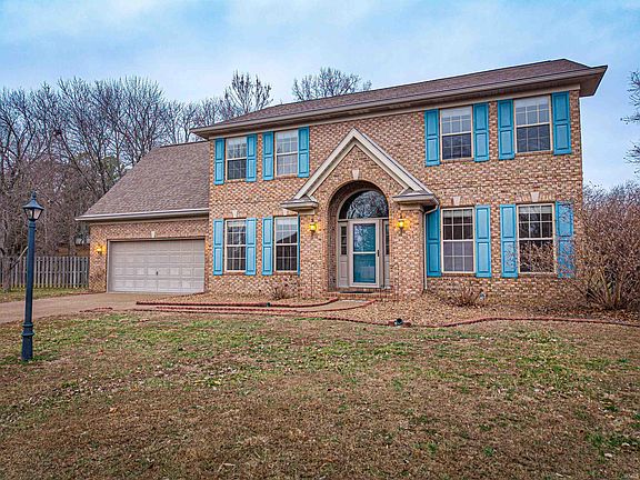 2nd image of 3116 Roselawn Dr