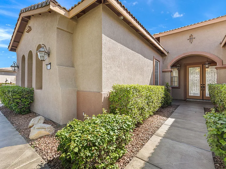 57806 Cantata Dr — Photo 5