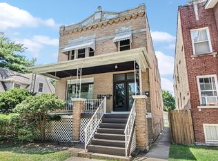 1121 S Oak Park Ave APT 3, Oak Park, IL 60304