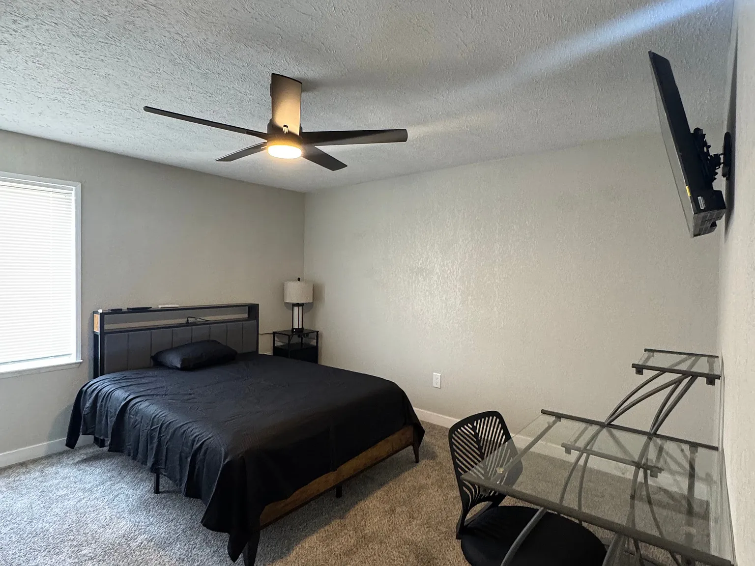 1 bed, $760 — Photo 1